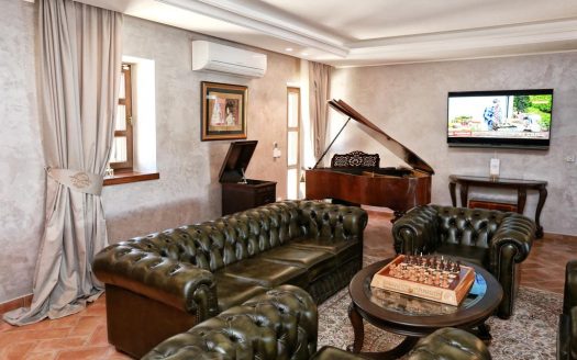 Villa, Barat, Croatia