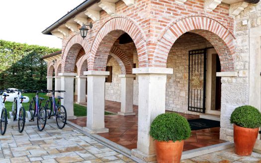 Villa, Barat, Croatia