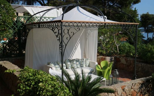 Villa, Jelsa, Croatia